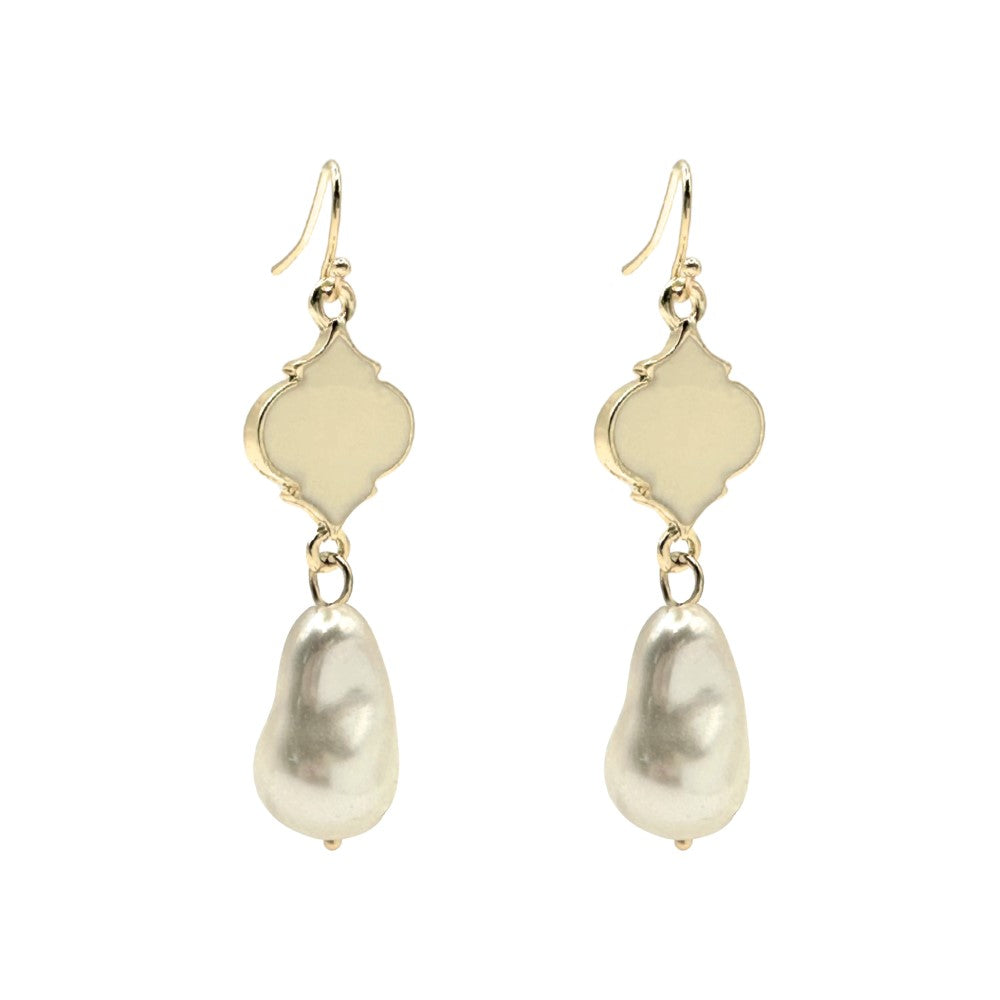 French Hook Earrings - Spade - Small Nugget